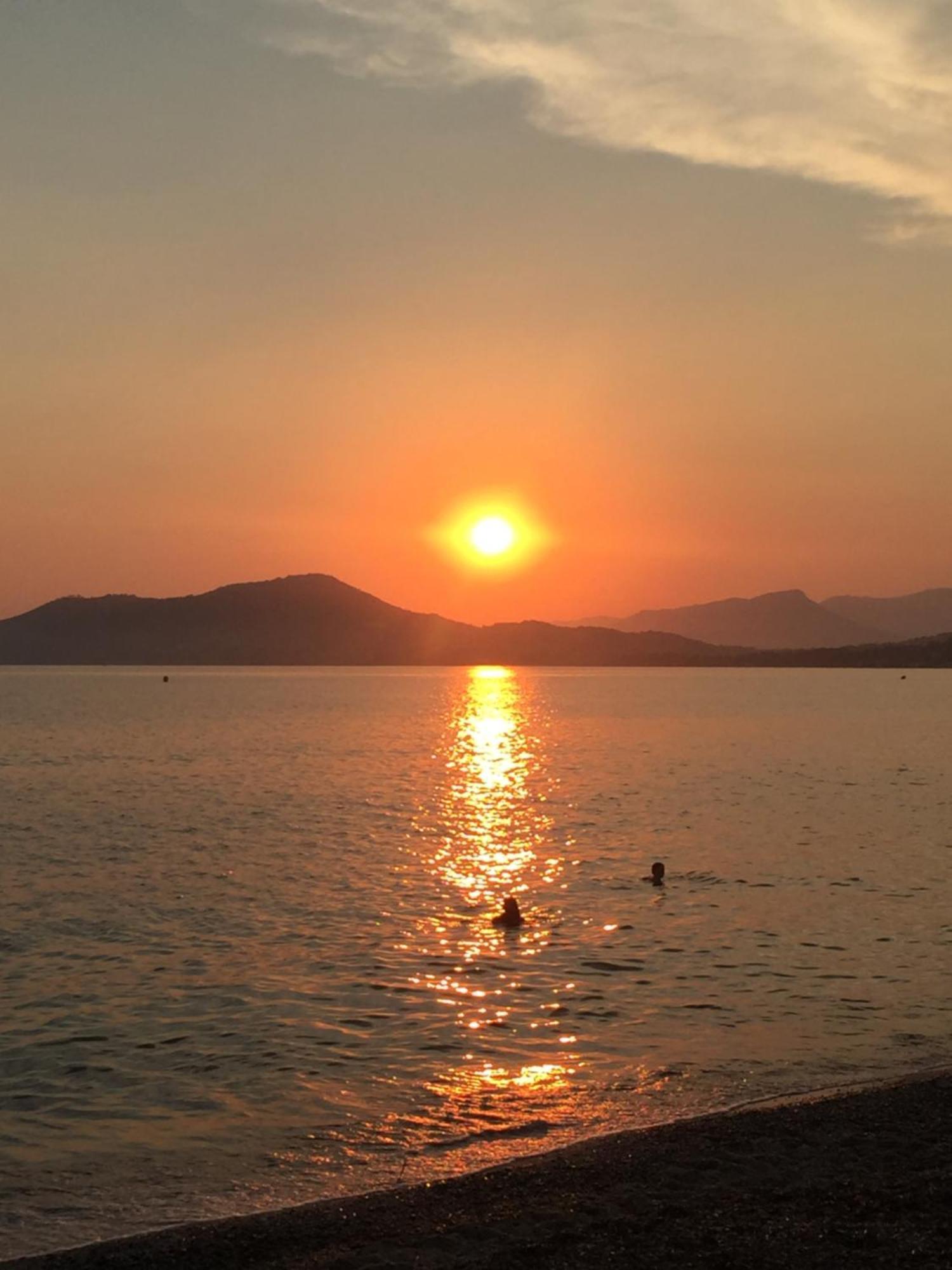 Appartement Les Cigales Rez De Jardin A 10Mn Des Plus Belles Plages Hyeres Luaran gambar